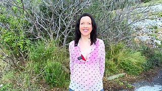 Lucifera, 19, wanted to compete against an experienced woman! - Jacquie et Michel TV