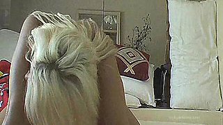 Vicky Vette Quickie