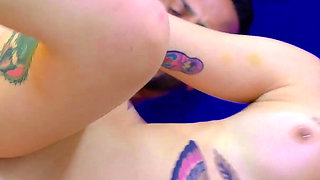 Scoundrel Doctor Doesn't Even Need to Use His Knowledge to Fuck, He Already Gets a Hot Fuck with This Fiery Brazilian