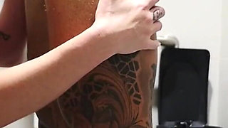 Real Amateur Couple Fucking in an Airport Bathroom