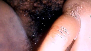 Sexy Gita Aunty Pussy Toy's