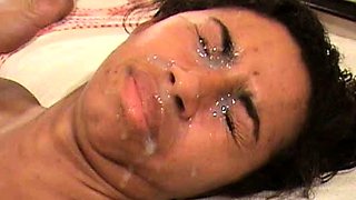 Pulled amateurs close up car sex