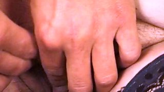 Amateur threesome with blonde German granny Lola R