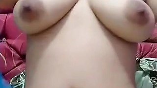Sehabis Mandi Sange Colok Vagina