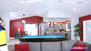 Tempting joggers sharing lucky strangers cock