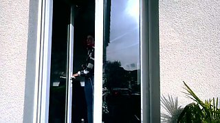 Manuel offers Ava to his friend Steve - Jacquie et Michel TV