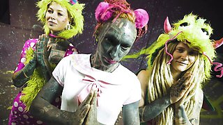 Anuskatzz's small tits scene