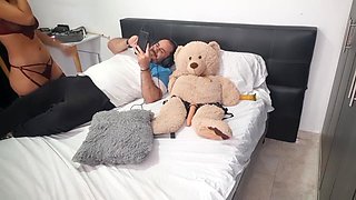 I Incite My Stepfather To Have Sex By Masturbating In Lingerie