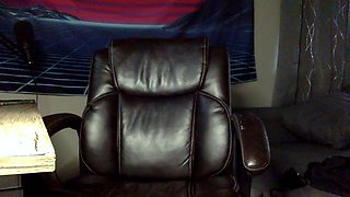Webcam fun mature brunette with toys cum on cam