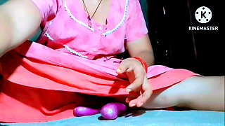 This 19-year-old girl from India is a prostitute. She wants to like a, but she doesn't have a man to with.