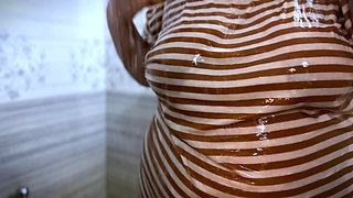 Bada Dodh Wali Cacci - Indian Big ass & Huge Boobs Sexy Hot Aunty Shower in my toilet then i caught her and record & fuck her