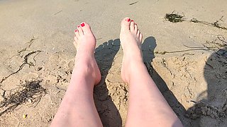 Nice Feet on the Beach