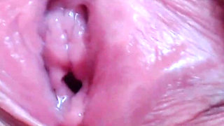 Big clit hairy pussy cumming