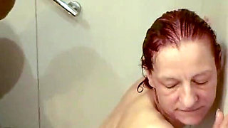 Dimitri & Firegirl- Sexy Shower Scene