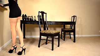 High Heel Ava Leg Show