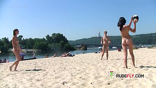 Breathtaking nude beach girl