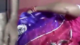 Hot Indian bhabhi driver