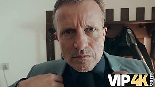 George Uhl's next door clip by VIP 4K