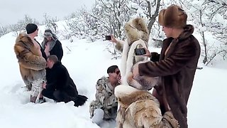 Casey Everett, Greudyn Pena And Jonah Wheeler - Snow Buddies