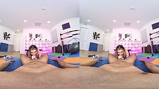 Stretching With Demi Hawks - Realjamvr - Sexlikereal