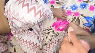 Morning Hardcore: Pushyqueen & Priyaqueen Take Big Black Cock Doggy Style