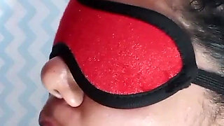 Amateur Facial with Fetish Cumshot Retractor