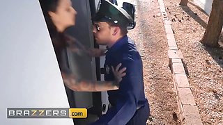 Kaiia Eve & Rocky Emerson caught by kyle Mason & fucked hard