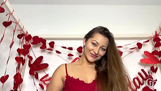 Dani Daniels hot babe POV video