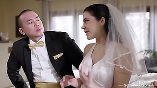 Big T And Valentina Nappi In Hubby Is Really Anal About My Butt Plug