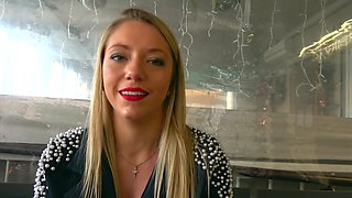 Savannah Bond's Stormy Consultation - Jacquie et Michel TV