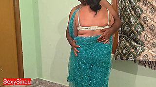 Sexy Bhabhi in Transparent Saree Showing Hot Navel