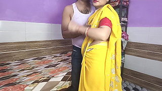 Desi Beautiful Bhabhi Calls the Neighbor's Brother-in-law to Her Bedroom and Fucks Him