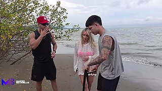 Threesome on the Beach with Stepbrothers - Danner Mendez - Tatiana Alvarez - Max Betancur