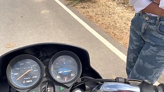 Hot Indian Secretary Gets Rough Office Fuck From Colleague After Asking For Ride