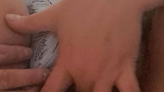 Milf masturbating in the bathroom in silence 3