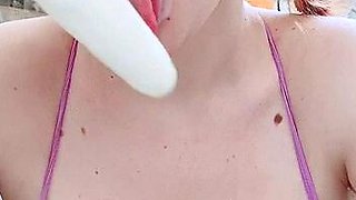 Close up MiLF getting it in the ass