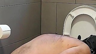 The Toilet Spongemouth
