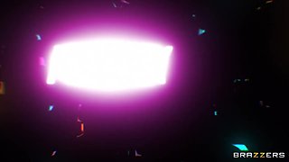 Brazzers+ Queen With Phoenix Marie, Damon Dice - Brazzers