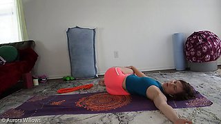 Goddess Aurora Willows stretches in shorts with hot ass