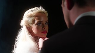 Skinny babe Elsa Jean rides Markus Dupree’s big cock