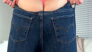 Perfect blond making solo masturbation