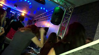 blowjob party