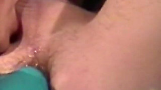 Threesome in the clinic to enjoy between apparature and sexy girls
