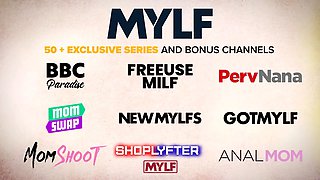 Free-for-all using my step mommy and step sister Aaliyah Love & Reese Robbins and internal cumshot them - usepov