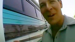 jill kelly and eric price bus