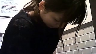 Amateur couple copulation on hidden cam