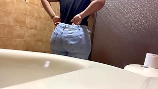 Camera Records Ass Nurse in Hospital Bathroom