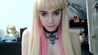 Amateur Blonde Teen Plays Solo with Toy Webcam Porn