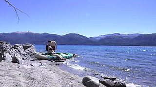 Horny Teen Couple gets Caught having Sex on Public Beach - Huge Cumshot Amateur