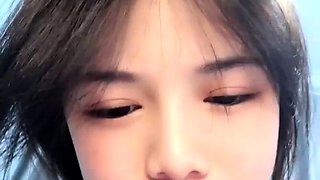 Beauty small tit amateur teen masturbating her shaved pussy